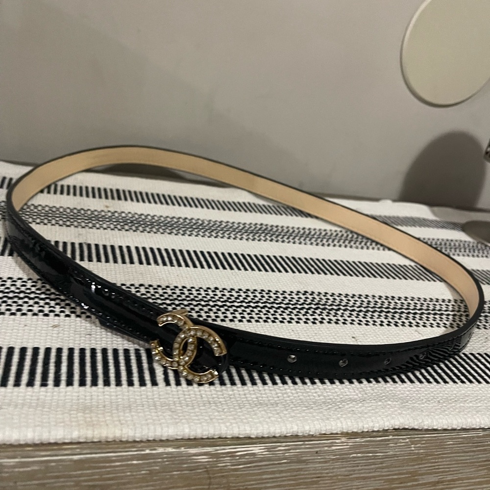 Black Designer Women's Belt - Picture 2 of 6